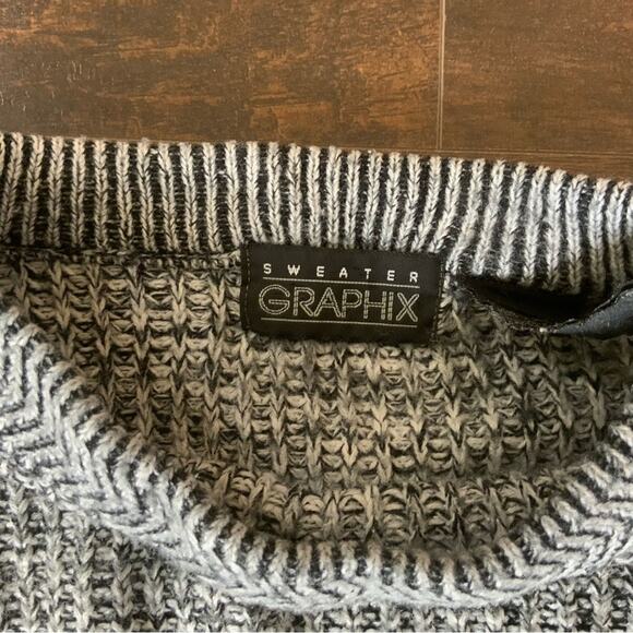 GRAPHIX Grey knit sweater - Picture 2 of 4